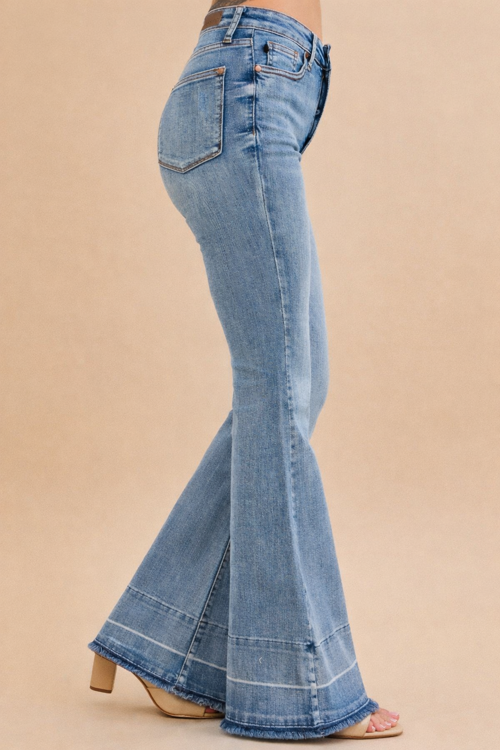 Judy Blue Tummy Control Hem Flare