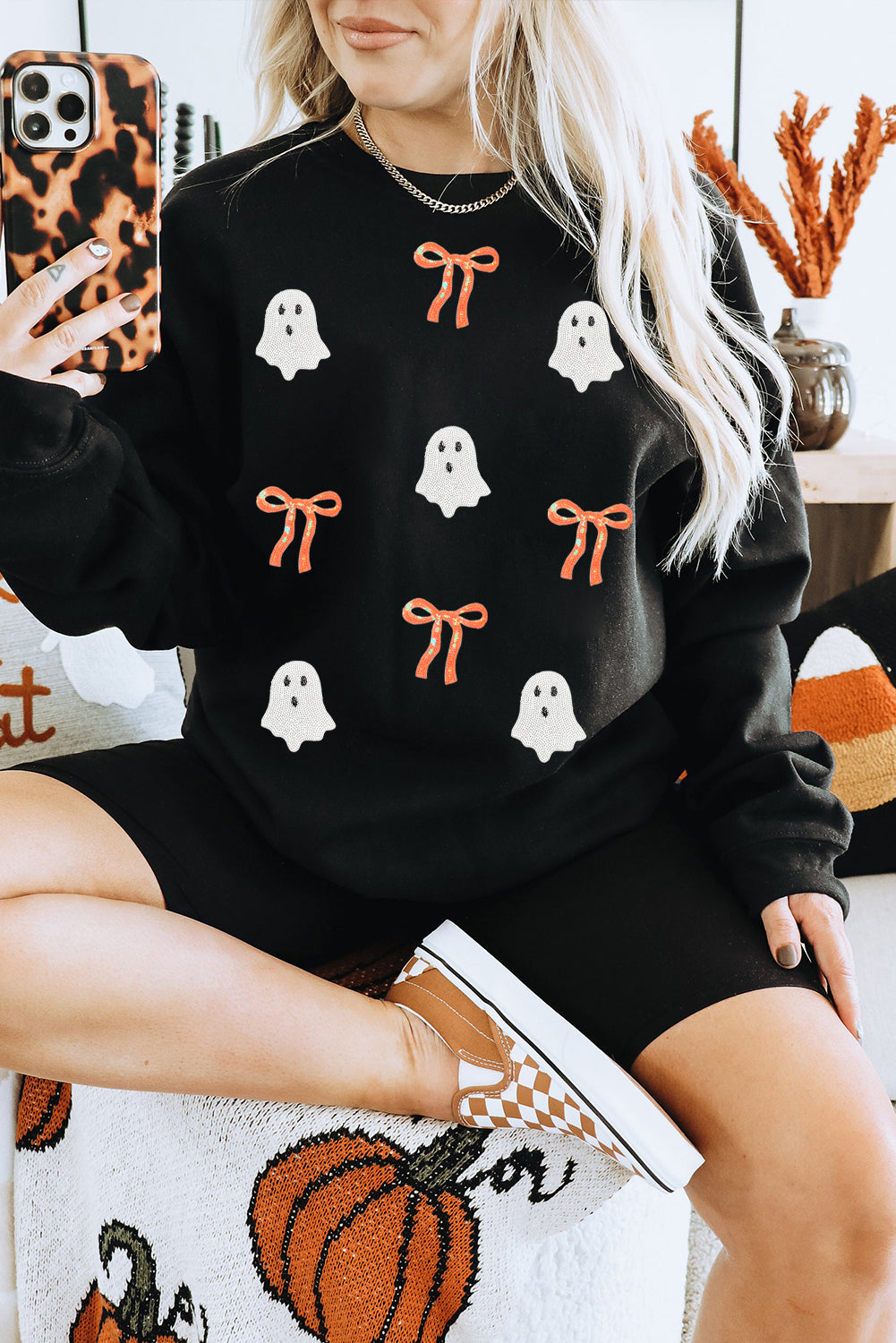 Black Halloween Ghost Bow Sequin Patched Drop Shoulder Sweatshirt