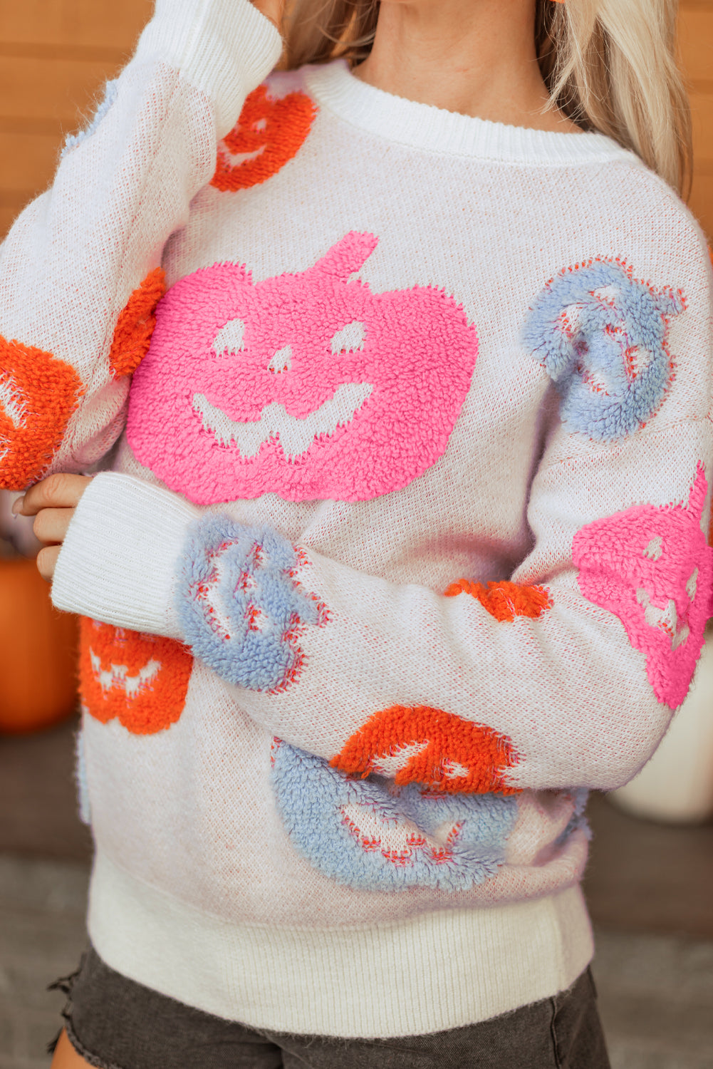 Beige Halloween Cute Pumpkin Pattern Sweater