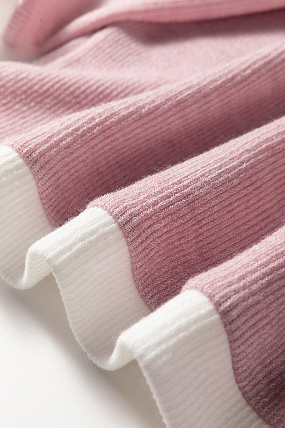 Light Pink Contrast Color Trim Knit Drop Shoulder Loose Top