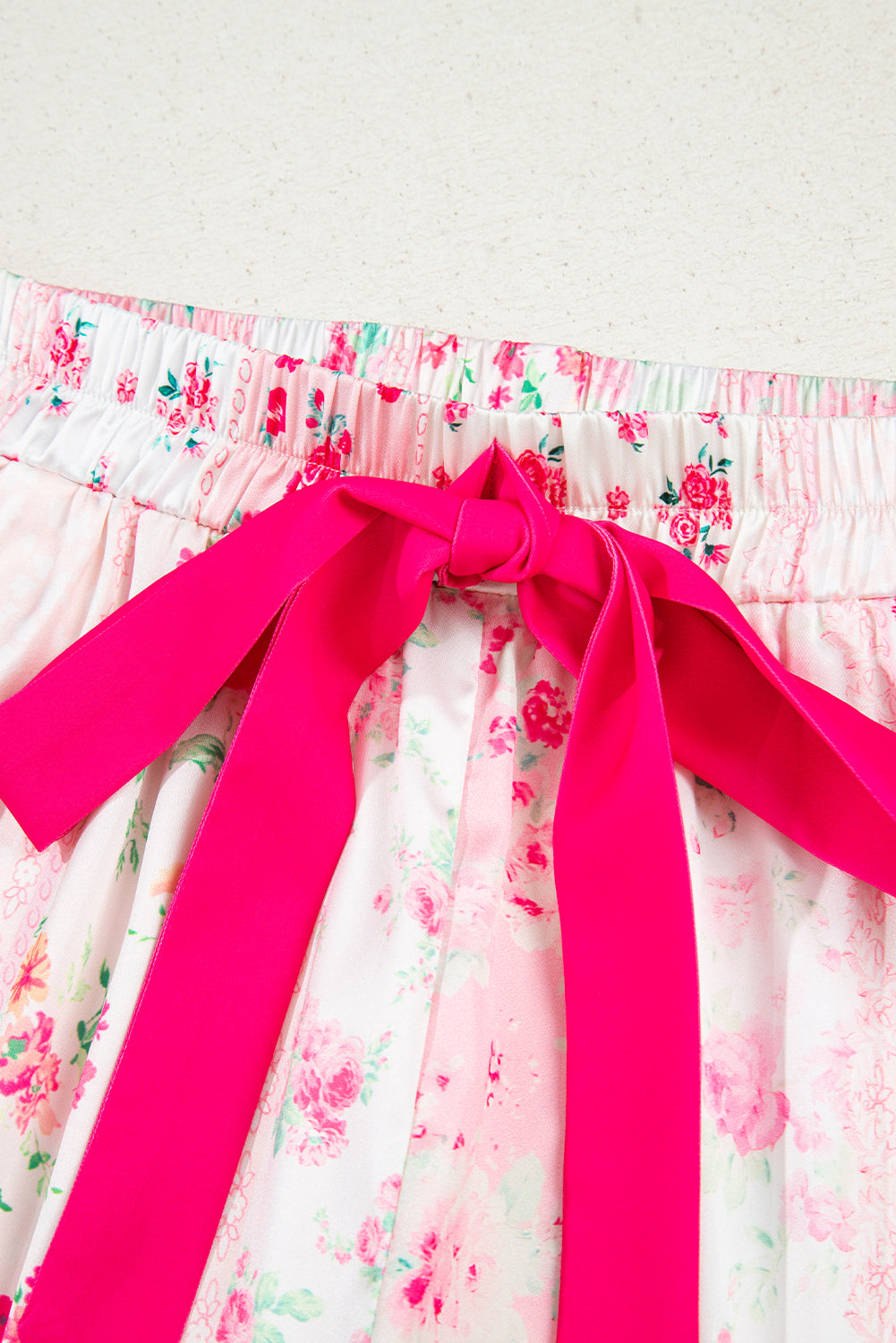 Pink Mixed Floral Print Contrast Piping Trim Satin Tie 2pcs Pajama Set