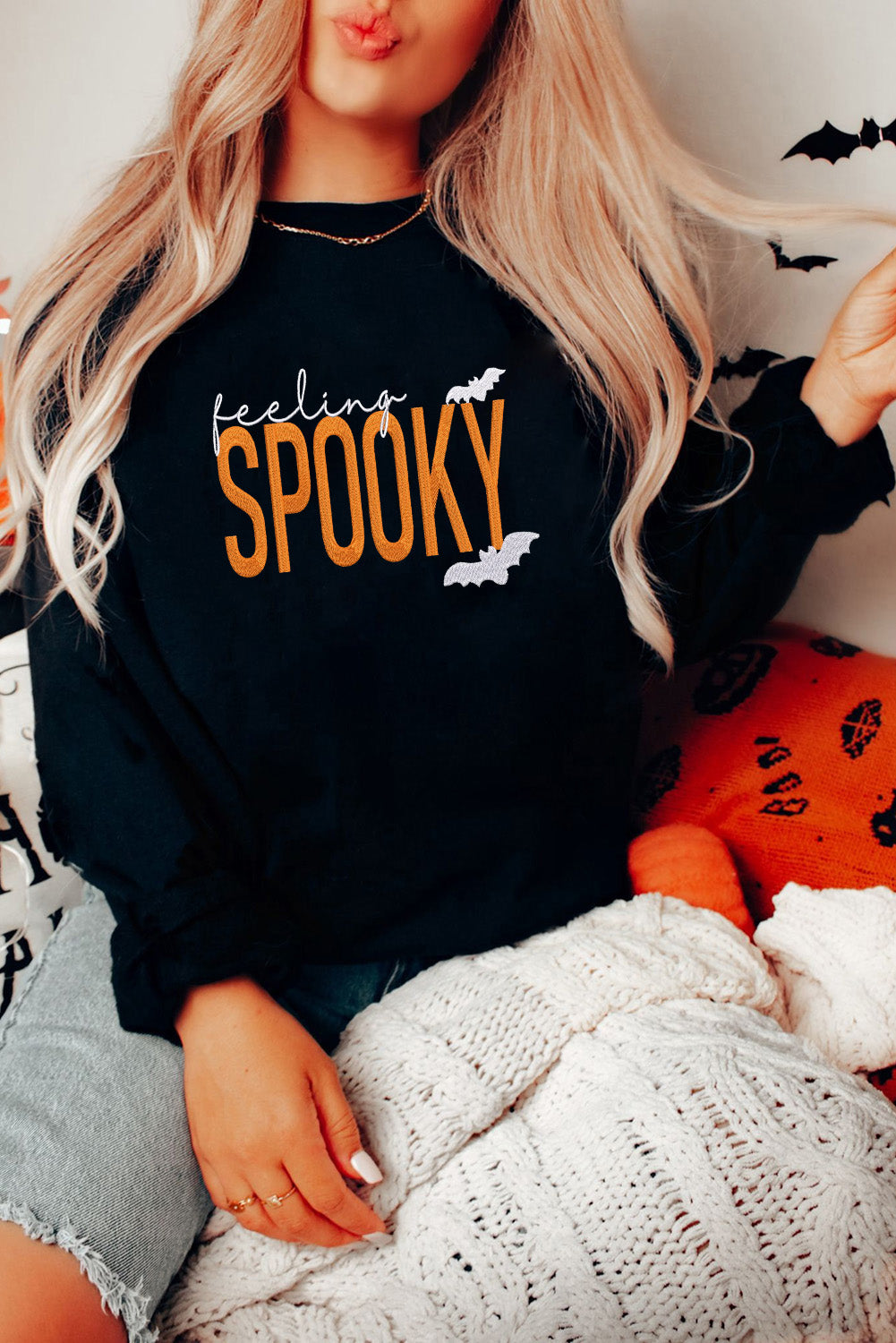 Black Feeling Spooky Halloween Embroidered Graphic Baggy Sweatshirt